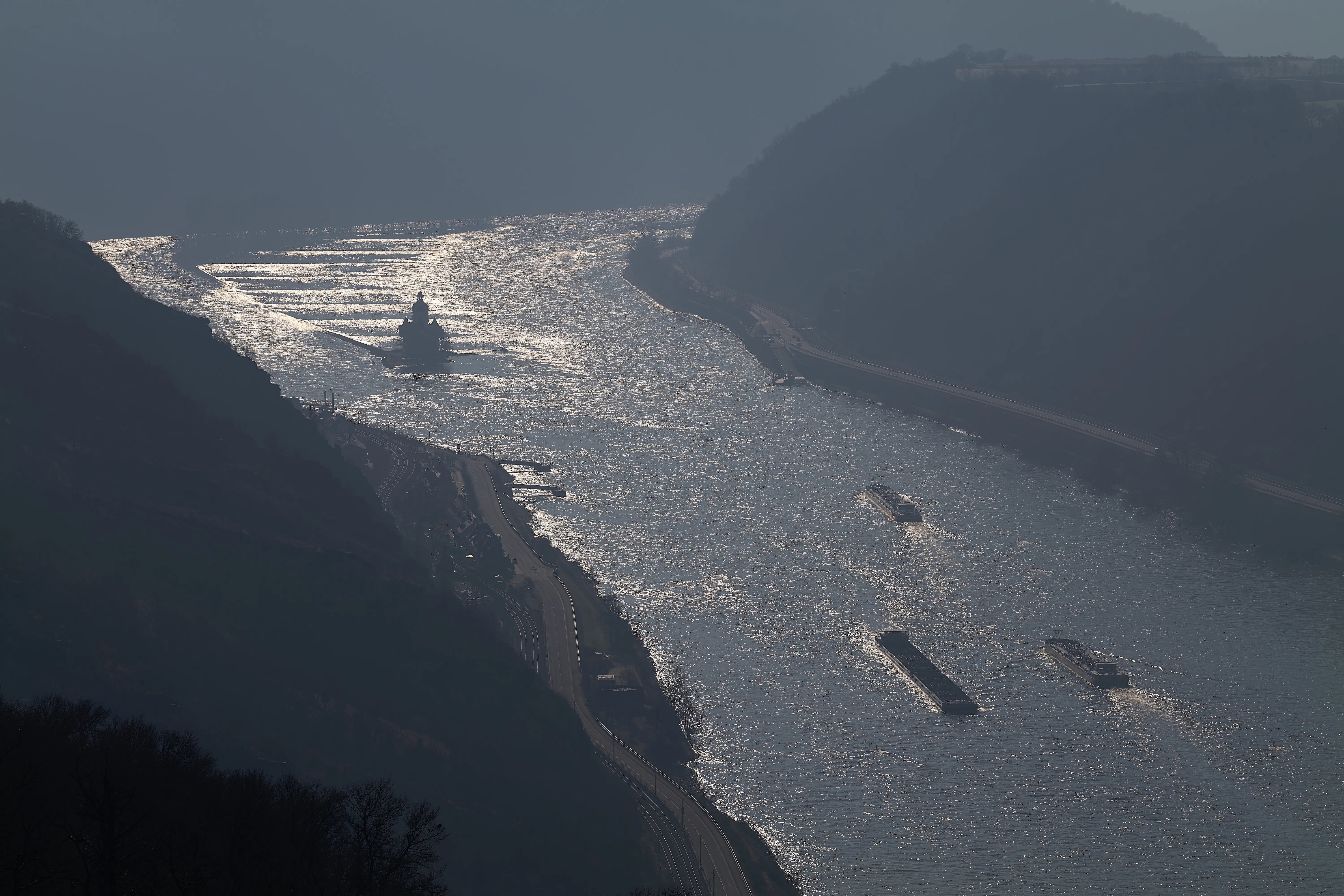 Pfalzgrafenstein – ein steinernes Schiff, erstarrt mitten im Fluss