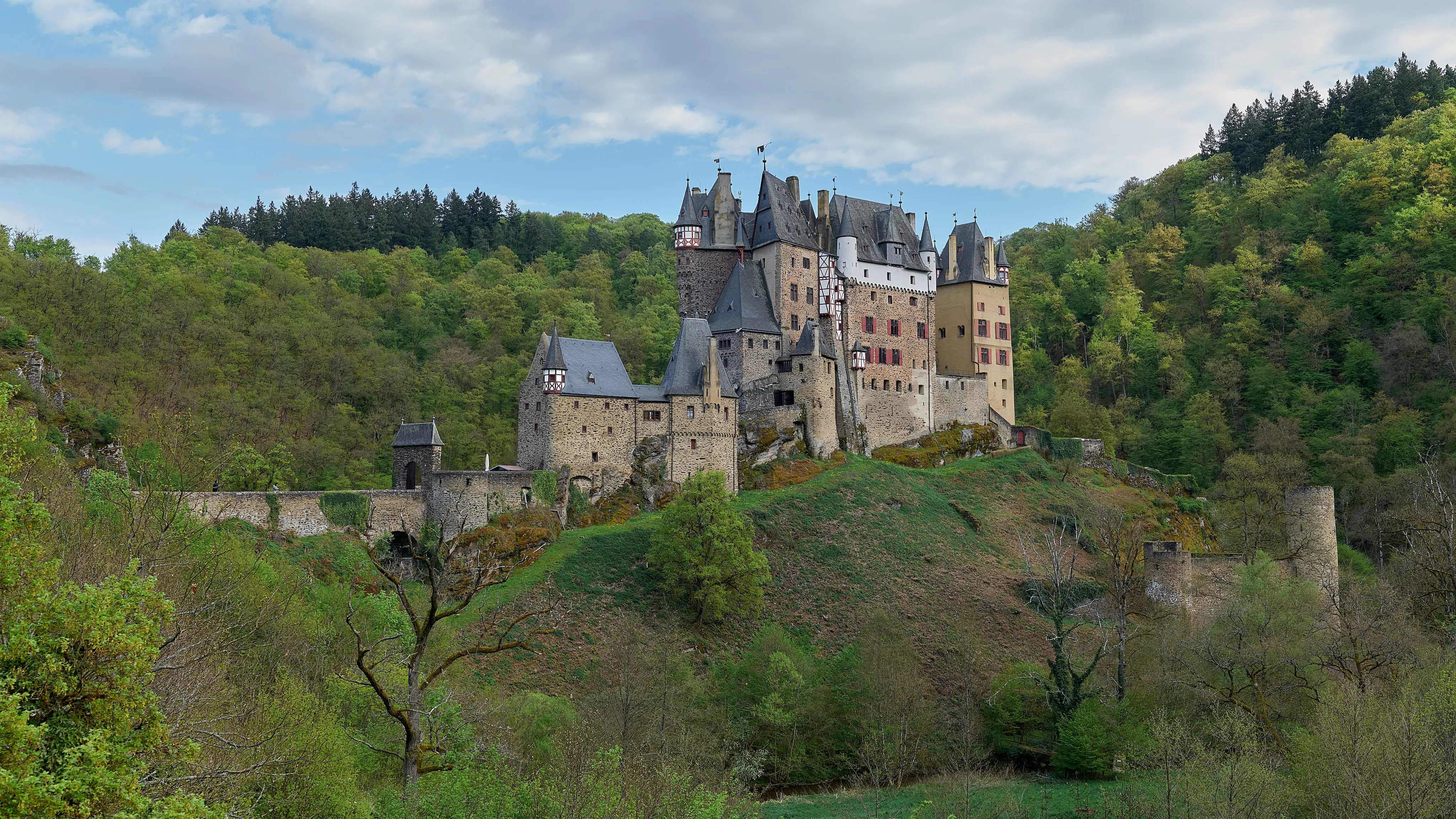 Eltz — The Castle Beyond the Reach of Time
